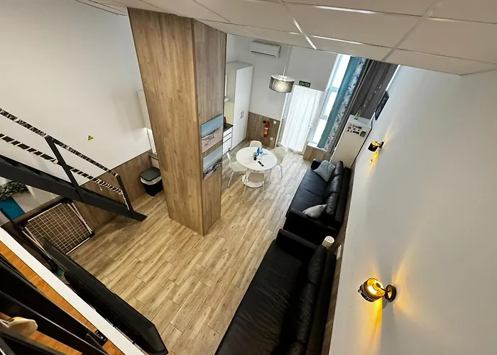 Hotel Moderno Del Arquitecto