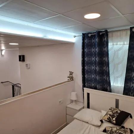 Moderno Apartamento Del Arquitecto * Valencia