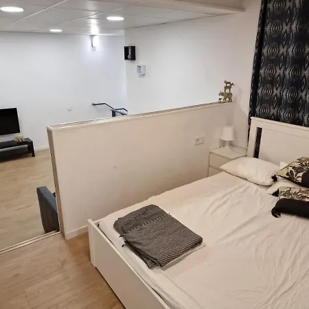 Moderno Apartamento Del Arquitecto * Valencia